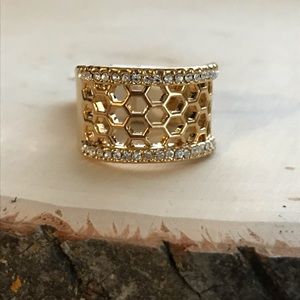 Gold Honeycomb Ring ( Lia Sophia Size 9 )